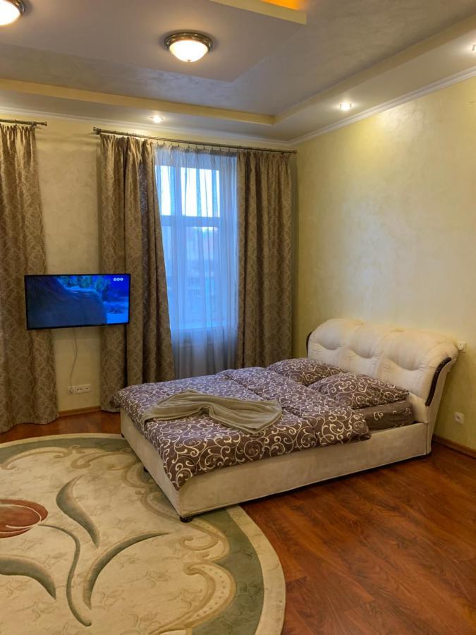 Apartment Miskevycha Lviv Ngoại thất bức ảnh
